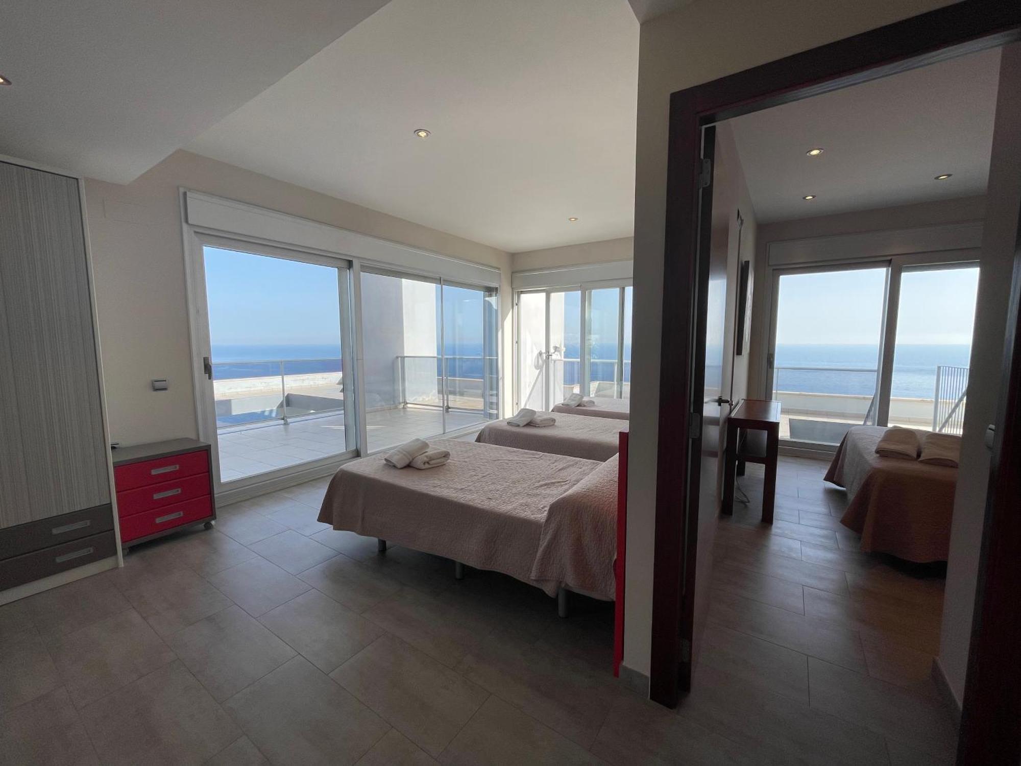Apartamentos Entremares - Grupo Antonio Perles Calpe Exteriör bild