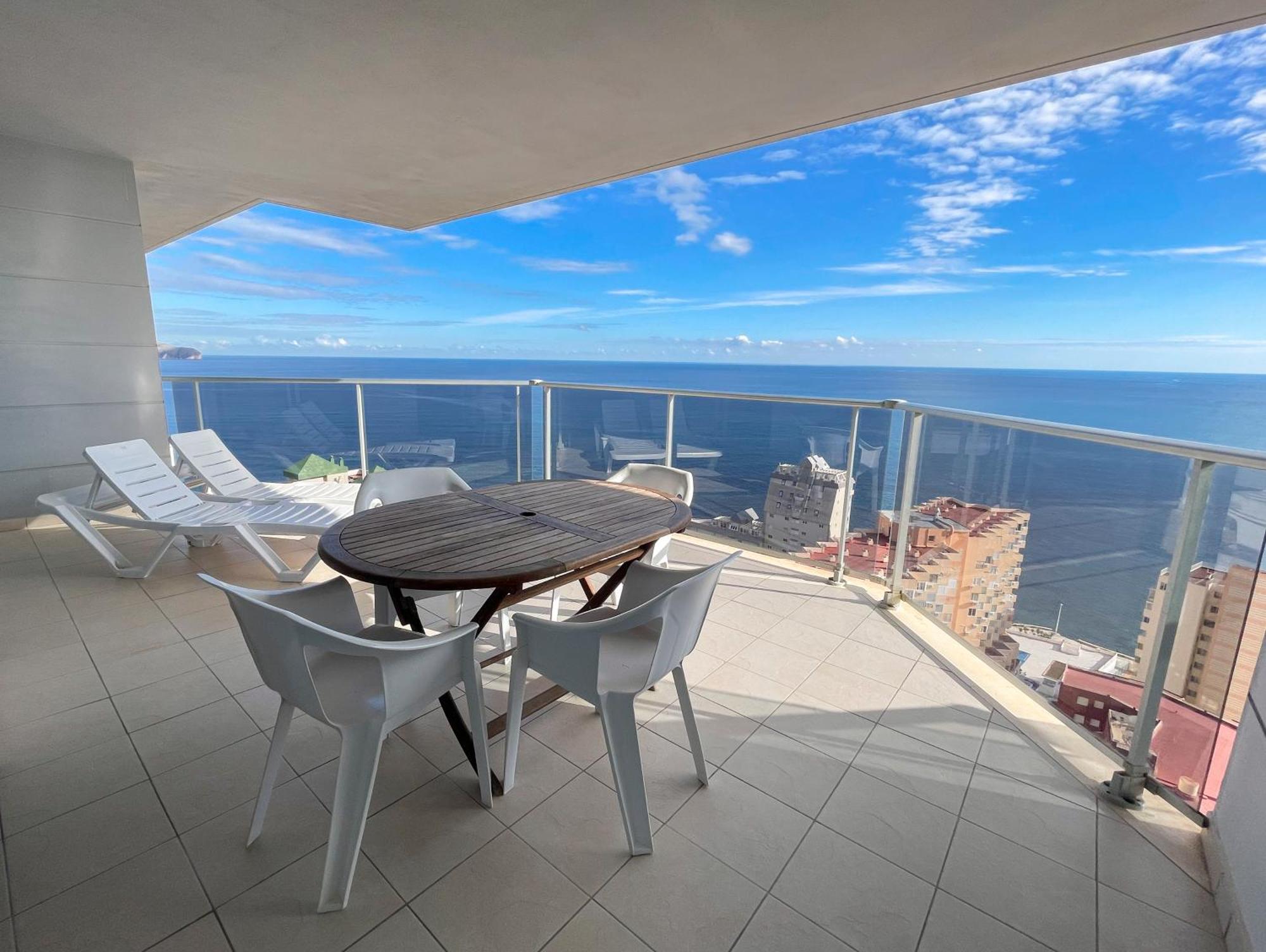 Apartamentos Entremares - Grupo Antonio Perles Calpe Exteriör bild