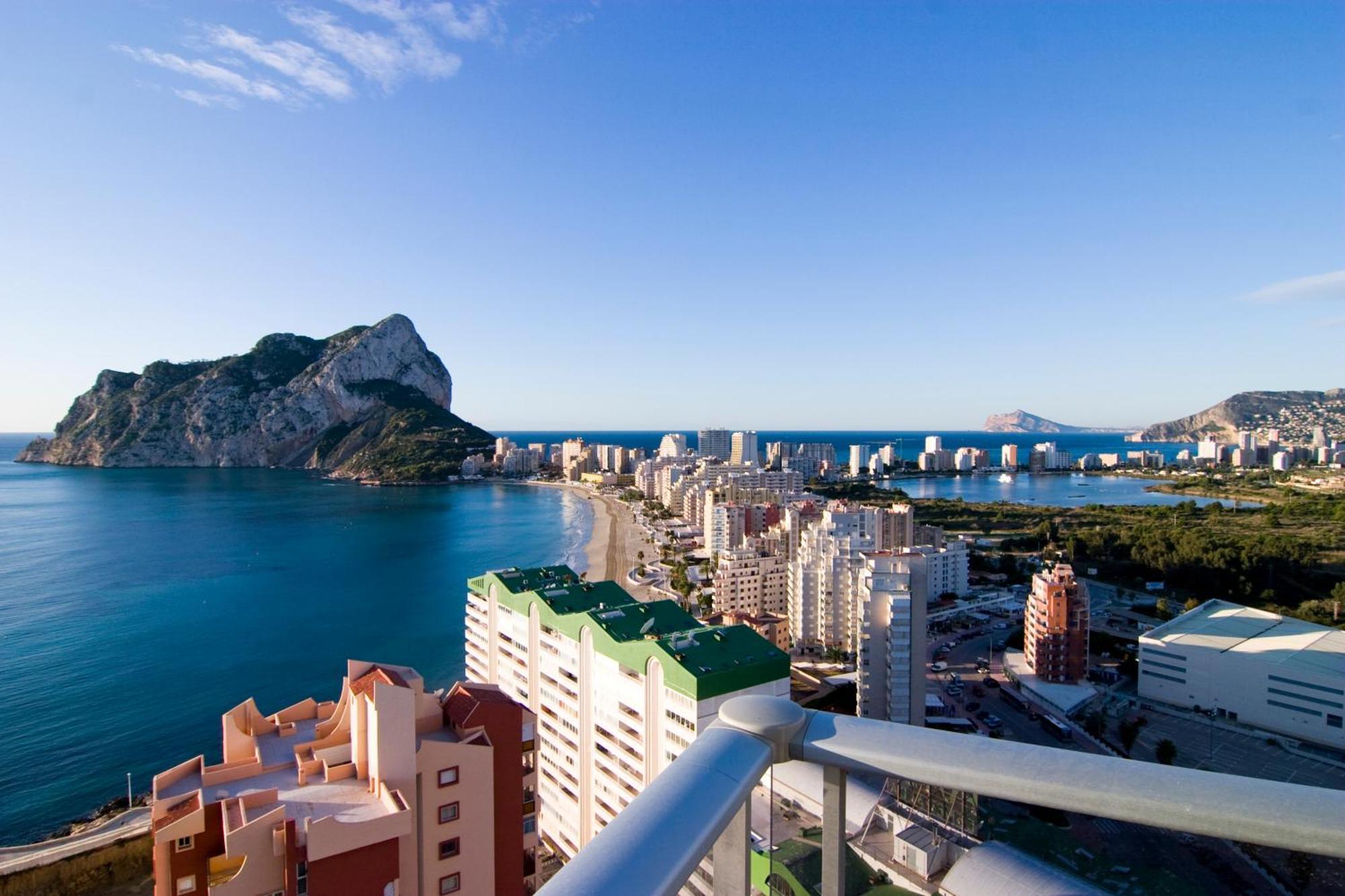 Apartamentos Entremares - Grupo Antonio Perles Calpe Exteriör bild